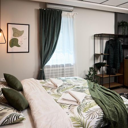 Brent Collection - Apartments In City Center Нови-Сад Экстерьер фото