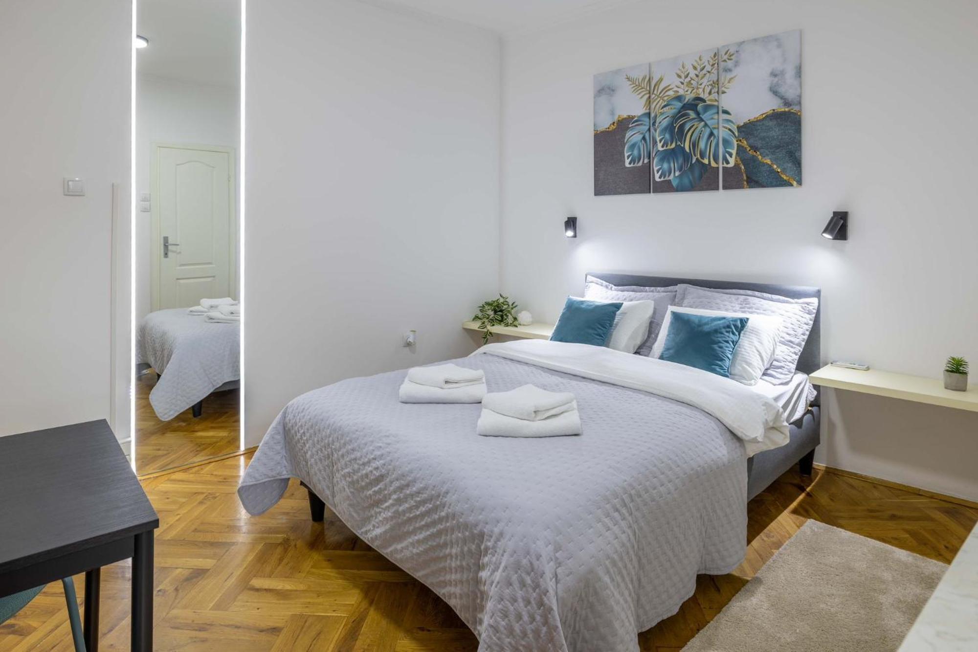 Brent Collection - Apartments In City Center Нови-Сад Экстерьер фото